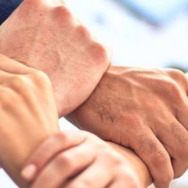 Sectores y clientes que confían en Ateca